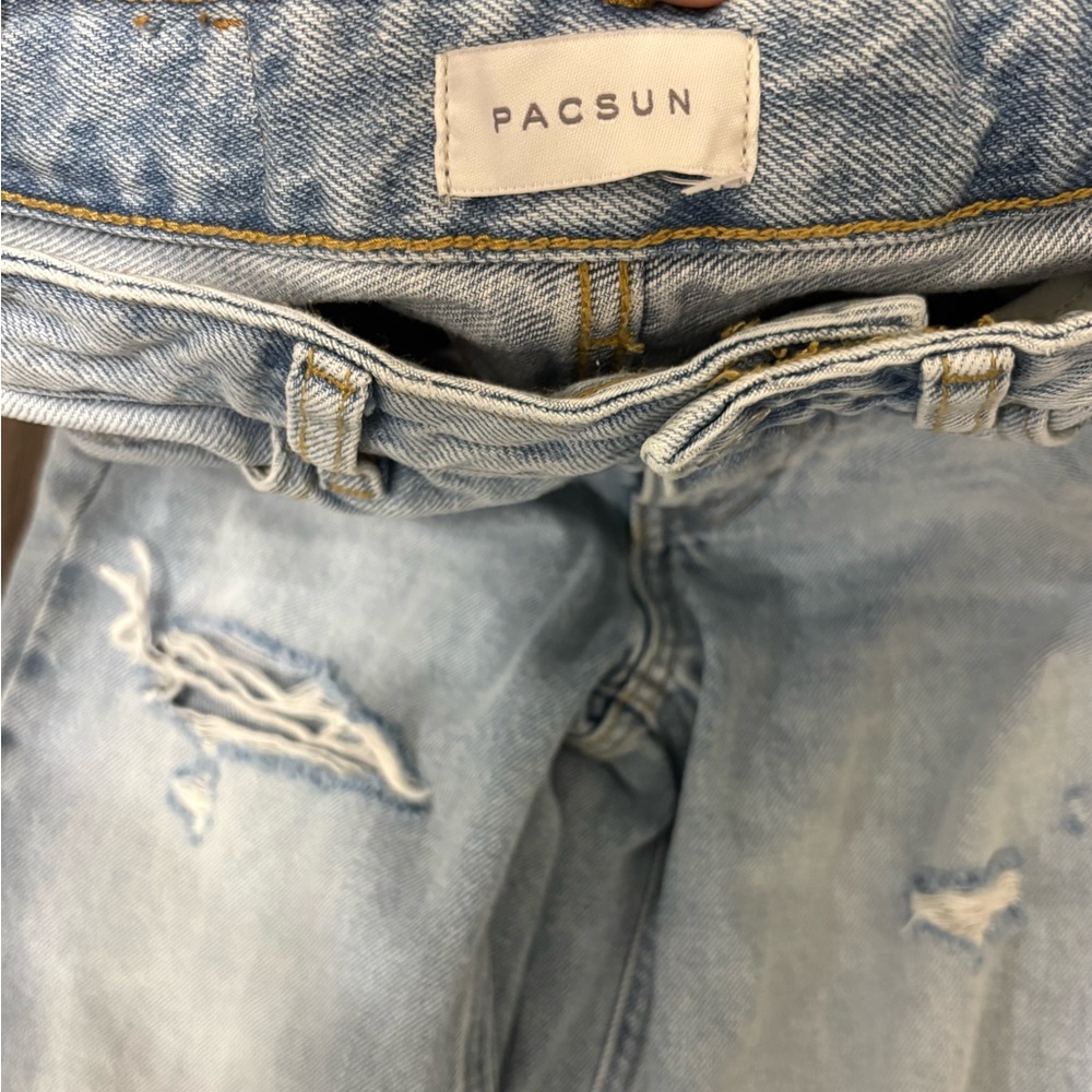 PacSun 90s Boyfriend Jeans Size 22 Light Wash Distressed High Rise - Picture 4 of 5